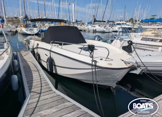 QUICKSILVER - ACTIV 755 SUNDECK
