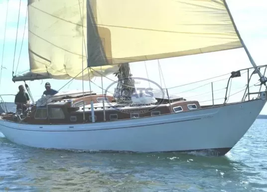 LAURENT GILES - 42' Sloop - 2
