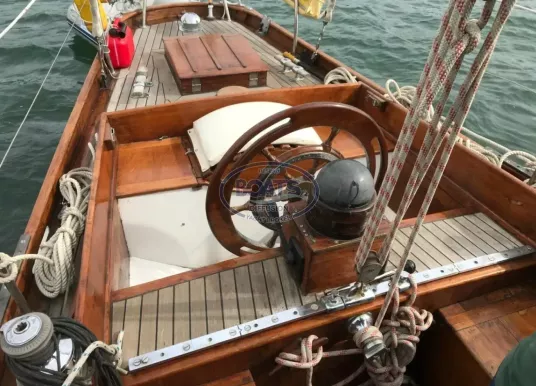 LAURENT GILES - 42' Sloop - 4