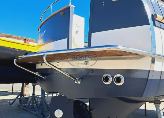 RHEA MARINE - RHEA 28 - 12
