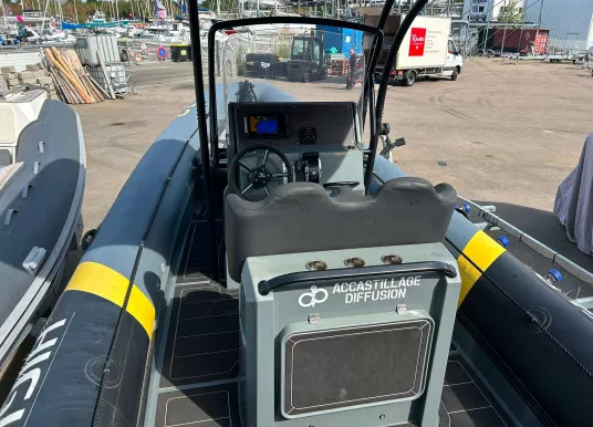 HIGHFIELD - HIGHFIELD 700 PATROL - 10