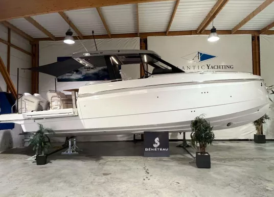 BENETEAU - GRAN TURISMO 35 - 3