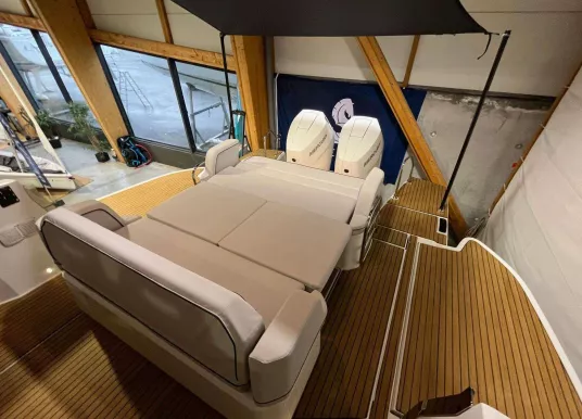 BENETEAU - GRAN TURISMO 35 - 10
