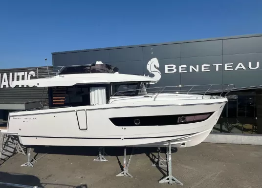 BENETEAU - SWIFT TRAWLER 37 FLY