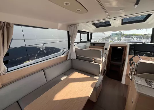 BENETEAU - SWIFT TRAWLER 37 FLY - 15