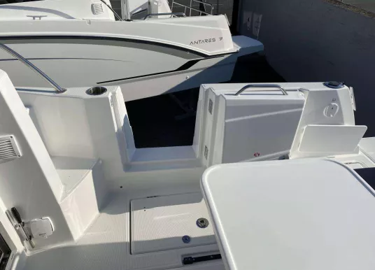 BENETEAU - ANTARES 8 - 5