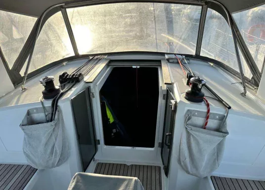 BENETEAU - OCEANIS 38.1 - 9