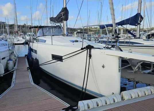 JEANNEAU - SUN ODYSSEY 410