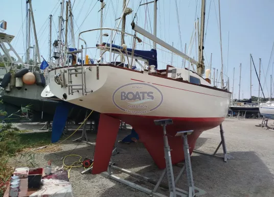 LECOMTE YACHTS - MEDALIST 33 MK2 - 11