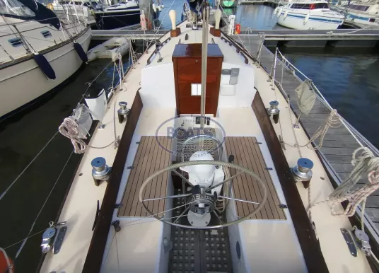 LECOMTE YACHTS - MEDALIST 33 MK2 - 9