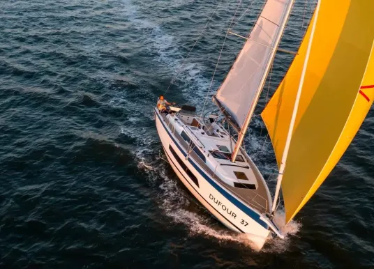 DUFOUR YACHTS - DUFOUR 37 - 2
