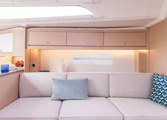 DUFOUR YACHTS - DUFOUR 37 - 14