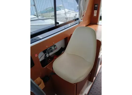 BENETEAU - ANTARES 8 - 9