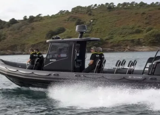 3D TENDER - PATROL 860