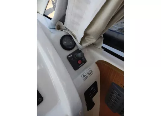 BENETEAU - ANTARES 8 S - 13