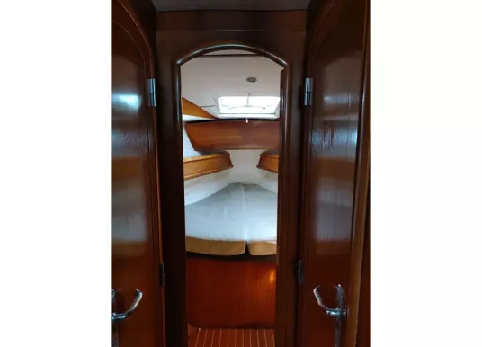 JEANNEAU - SUN ODYSSEY 42.2 - 9