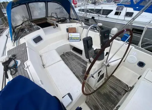 BAVARIA - BAVARIA 390 LAGOON - 9