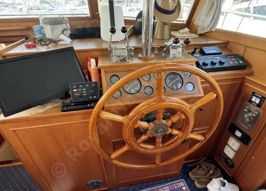 AMERICAN MARINE - Grand Banks 42 - 16