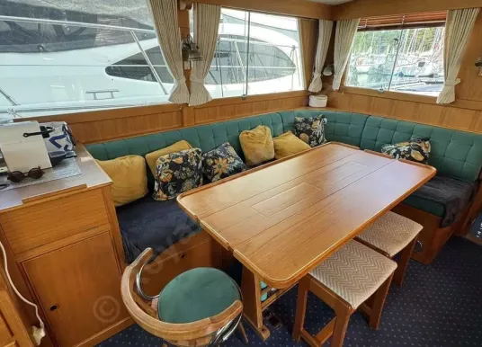 AMERICAN MARINE - Grand Banks 42 - 20