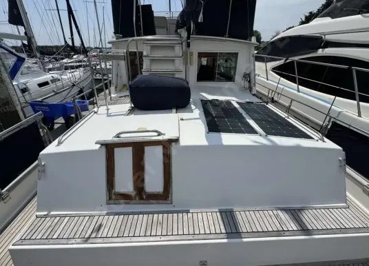 AMERICAN MARINE - Grand Banks 42 - 6