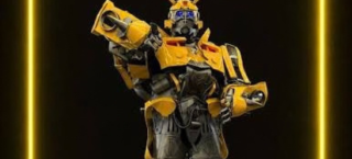 Bumblebee : une déambulation robot surprenante par La Caravane Ludique !