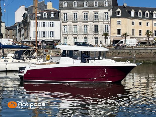 JEANNEAU MERRY FISHER 855 MARLIN